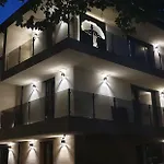 Baobab Hotel 4*