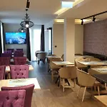 Baobab Hotel 4*