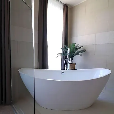 Baobab ホテル 4*