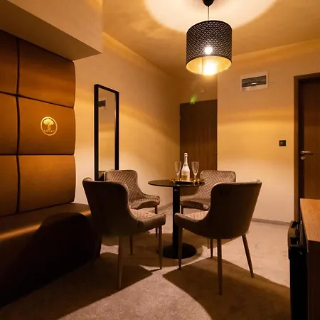 Baobab Hotel 4*